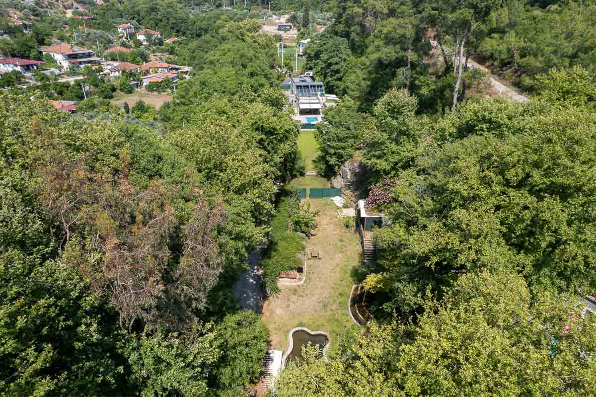 İnlice ‘de Doğanın İçinde Satılık Modern Villa