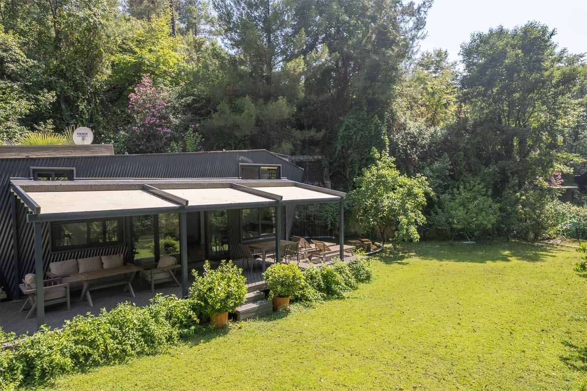 İnlice ‘de Doğanın İçinde Satılık Modern Villa