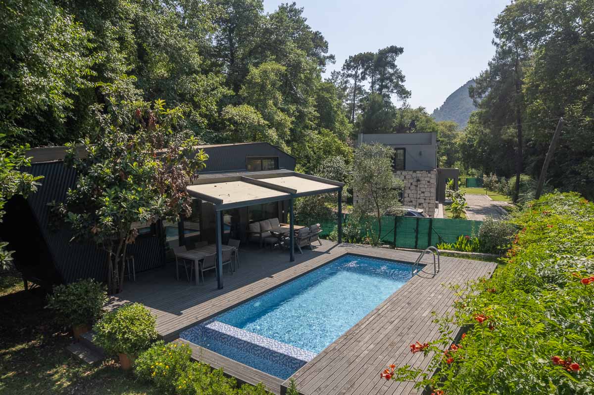İnlice ‘de Doğanın İçinde Satılık Modern Villa