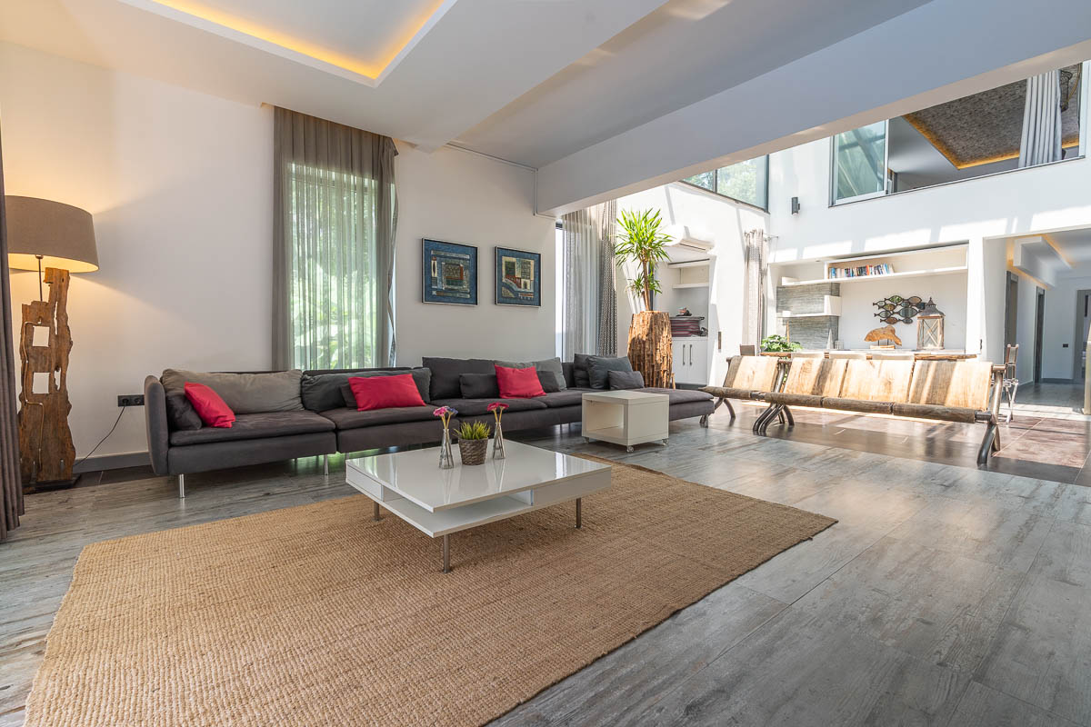 İnlice ‘de Doğanın İçinde Satılık Modern Villa