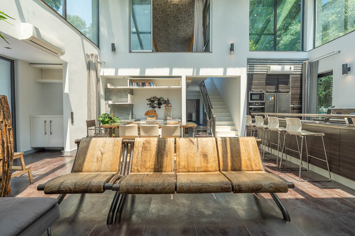 İnlice ‘de Doğanın İçinde Satılık Modern Villa