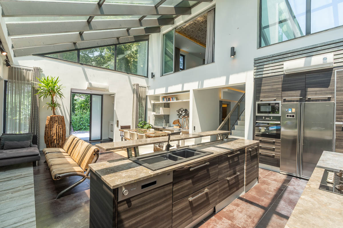 İnlice ‘de Doğanın İçinde Satılık Modern Villa