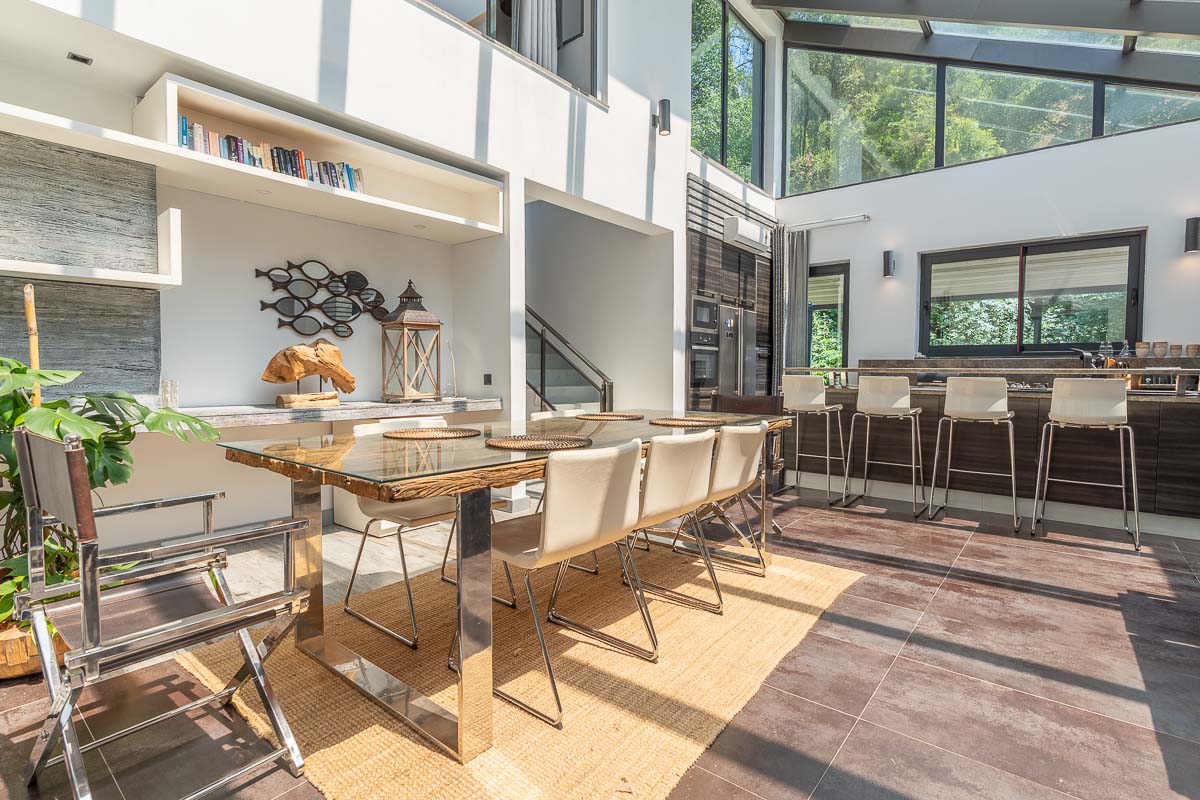 İnlice ‘de Doğanın İçinde Satılık Modern Villa