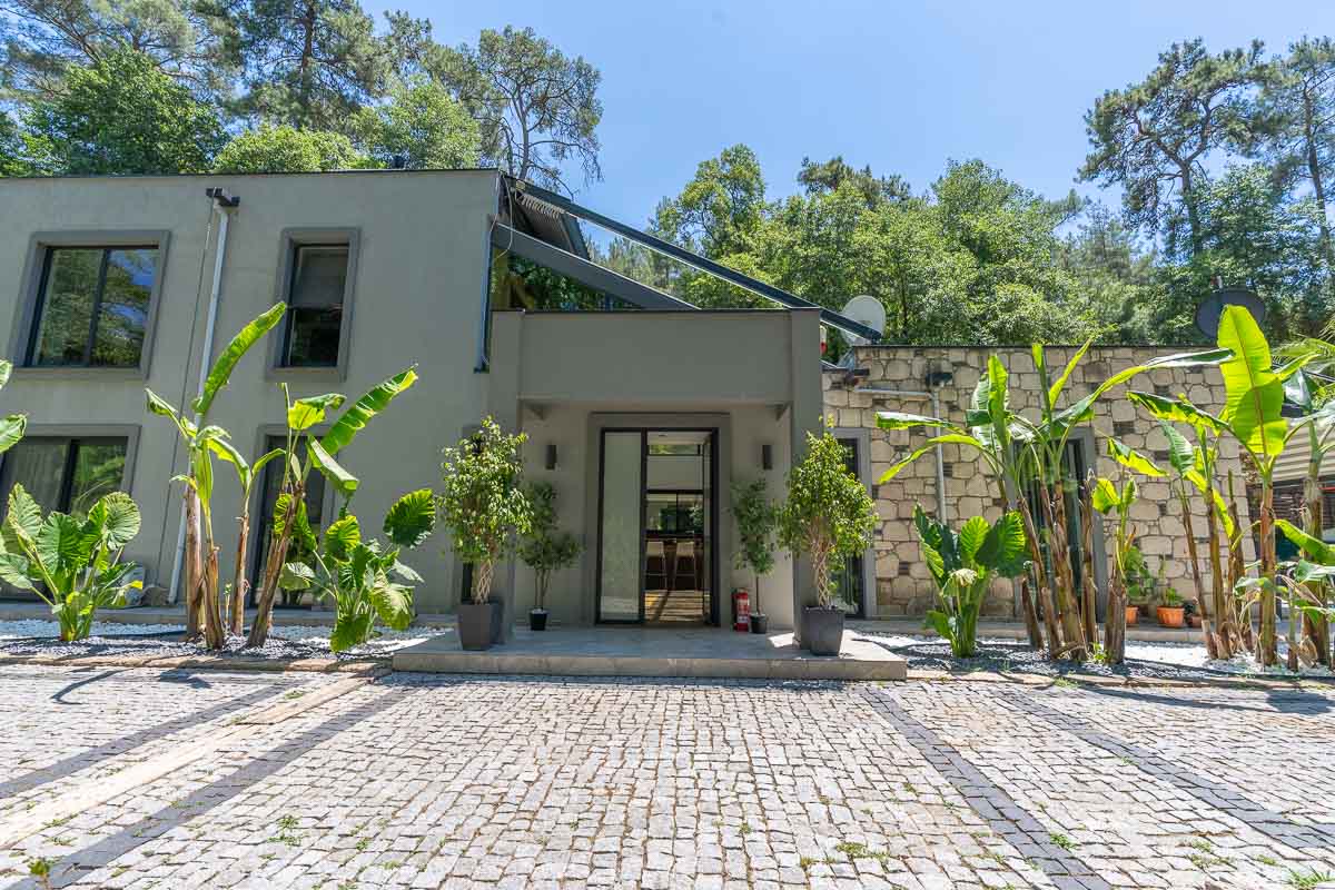 İnlice ‘de Doğanın İçinde Satılık Modern Villa