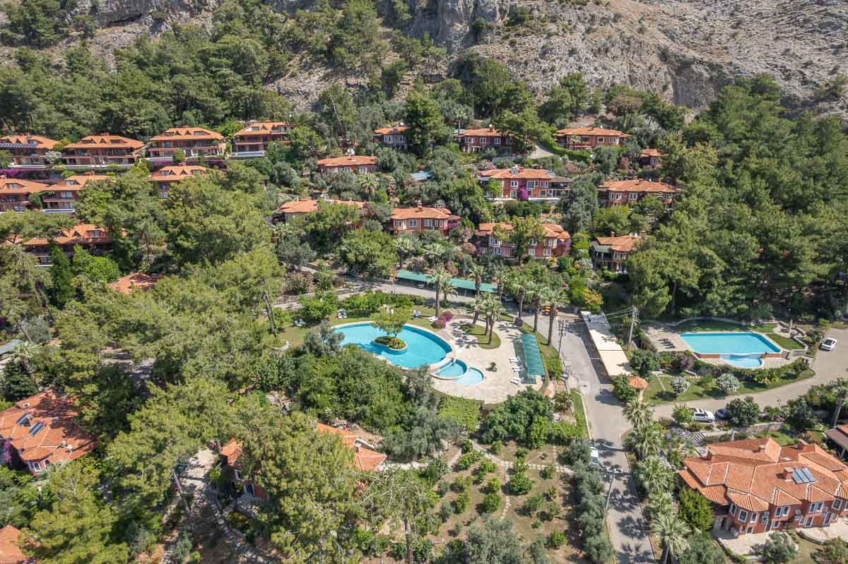 Kalimche Sitesinde Deniz Manzaralı Villa