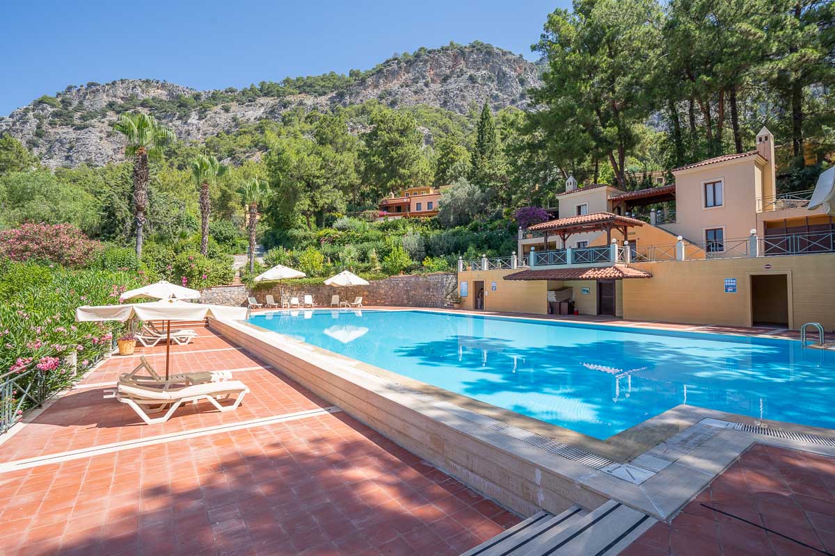 Rosemarine Evlerinde Satılık Villa