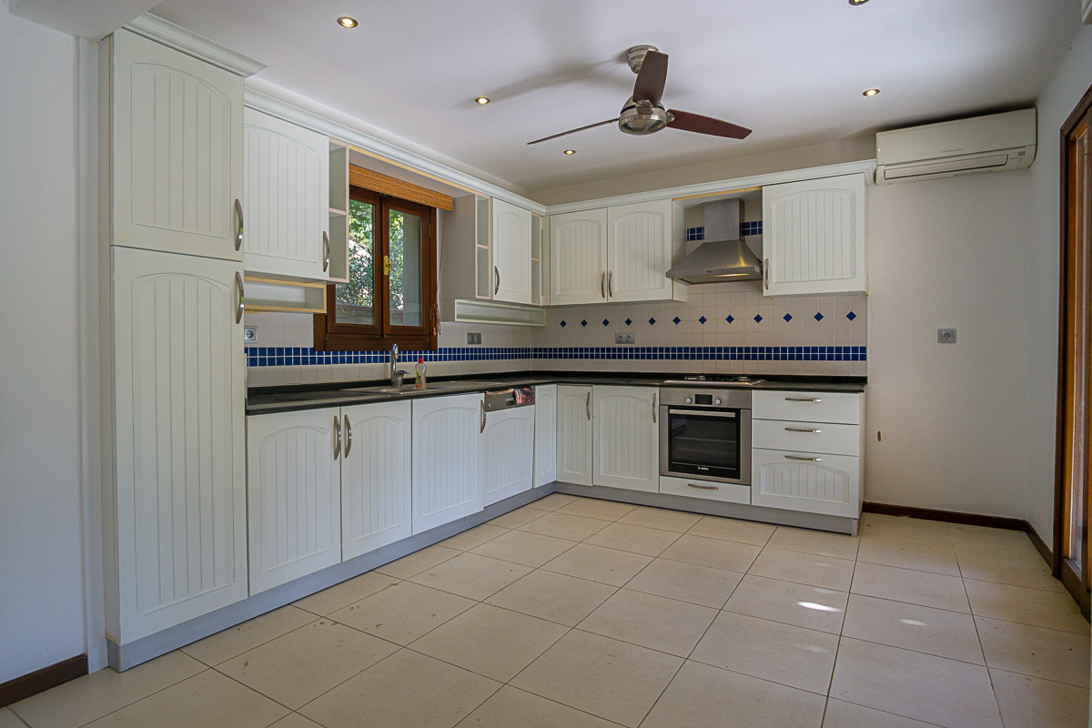 Rosemarine Evlerinde Satılık Villa