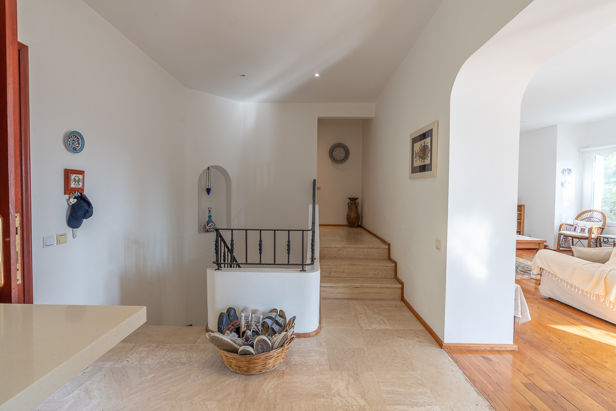 Kalimche Sitesinde Satılık İkiz Villa