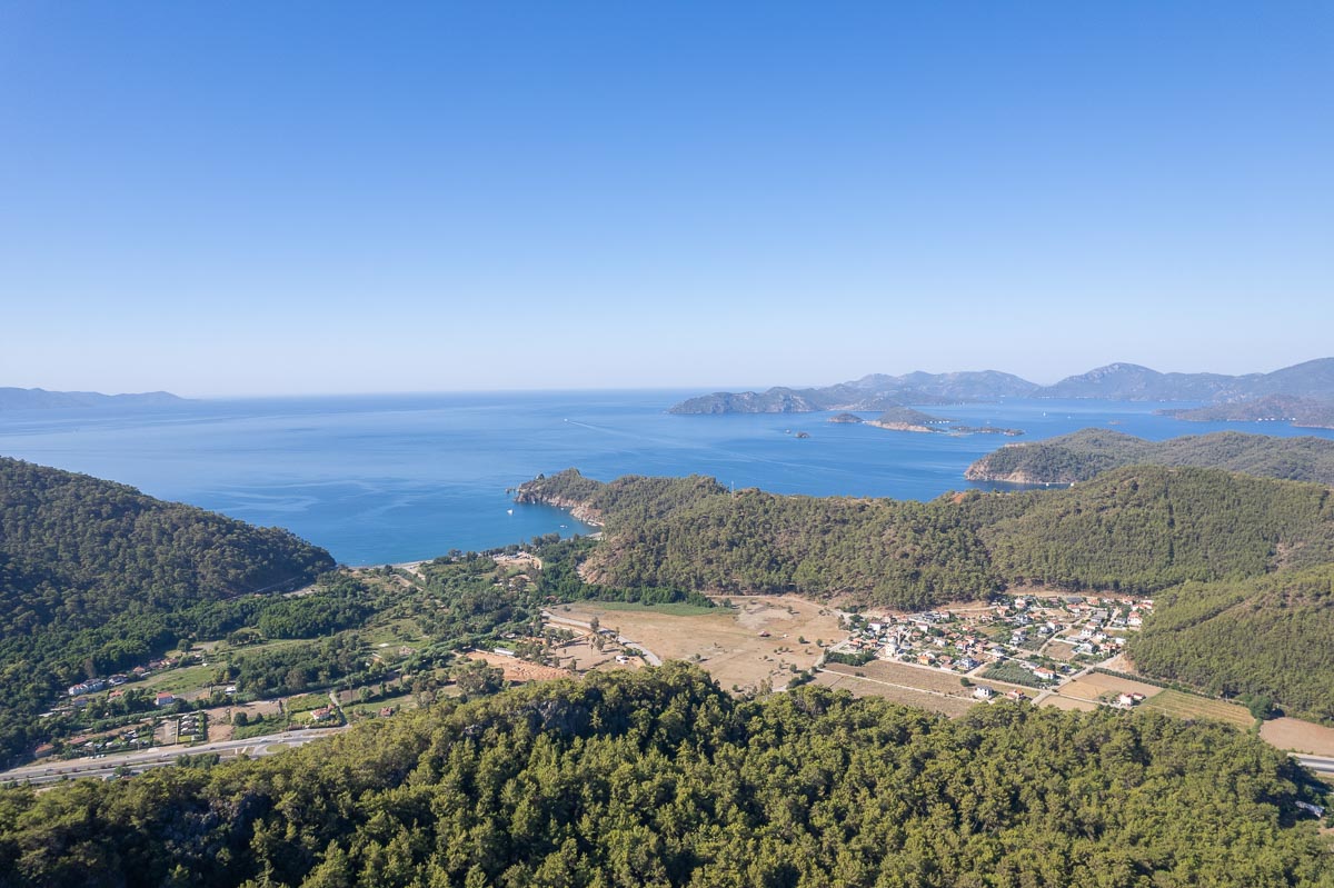 Panoramik Deniz Manzaralı Satılık Arazi