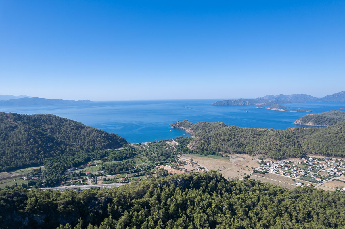 Göcek’ te Deniz Manzaralı Ekolojik Turizm İmarlı Satılık Arsa