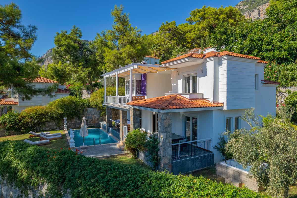 Göcek Bayview Sitesi’nde Deniz Manzaralı 4+1 Villa