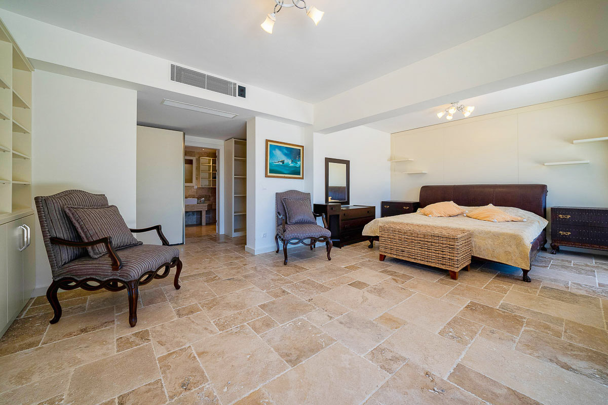 Turmaline Sitesi’nde Deniz Manzaralı Villa