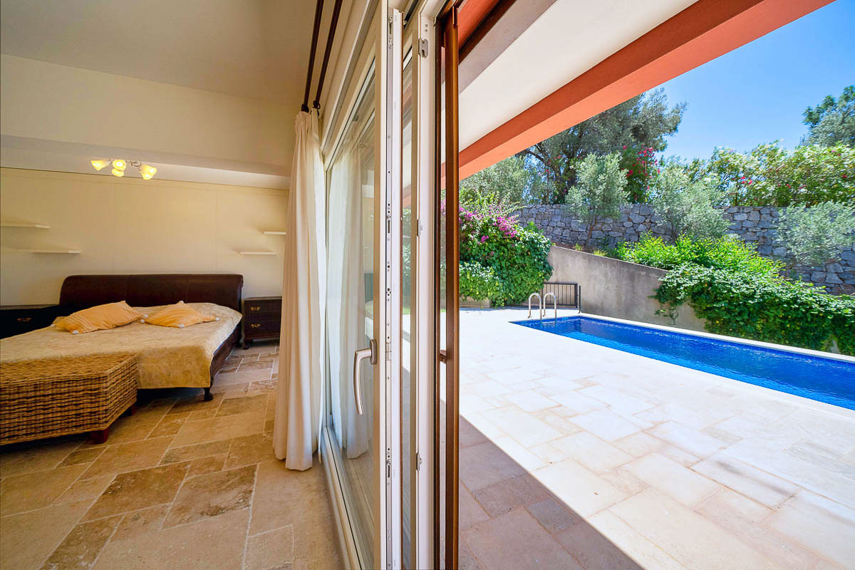 Turmaline Sitesi’nde Deniz Manzaralı Villa