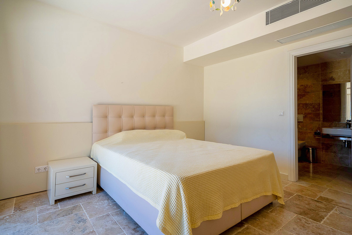 Turmaline Sitesi’nde Deniz Manzaralı Villa