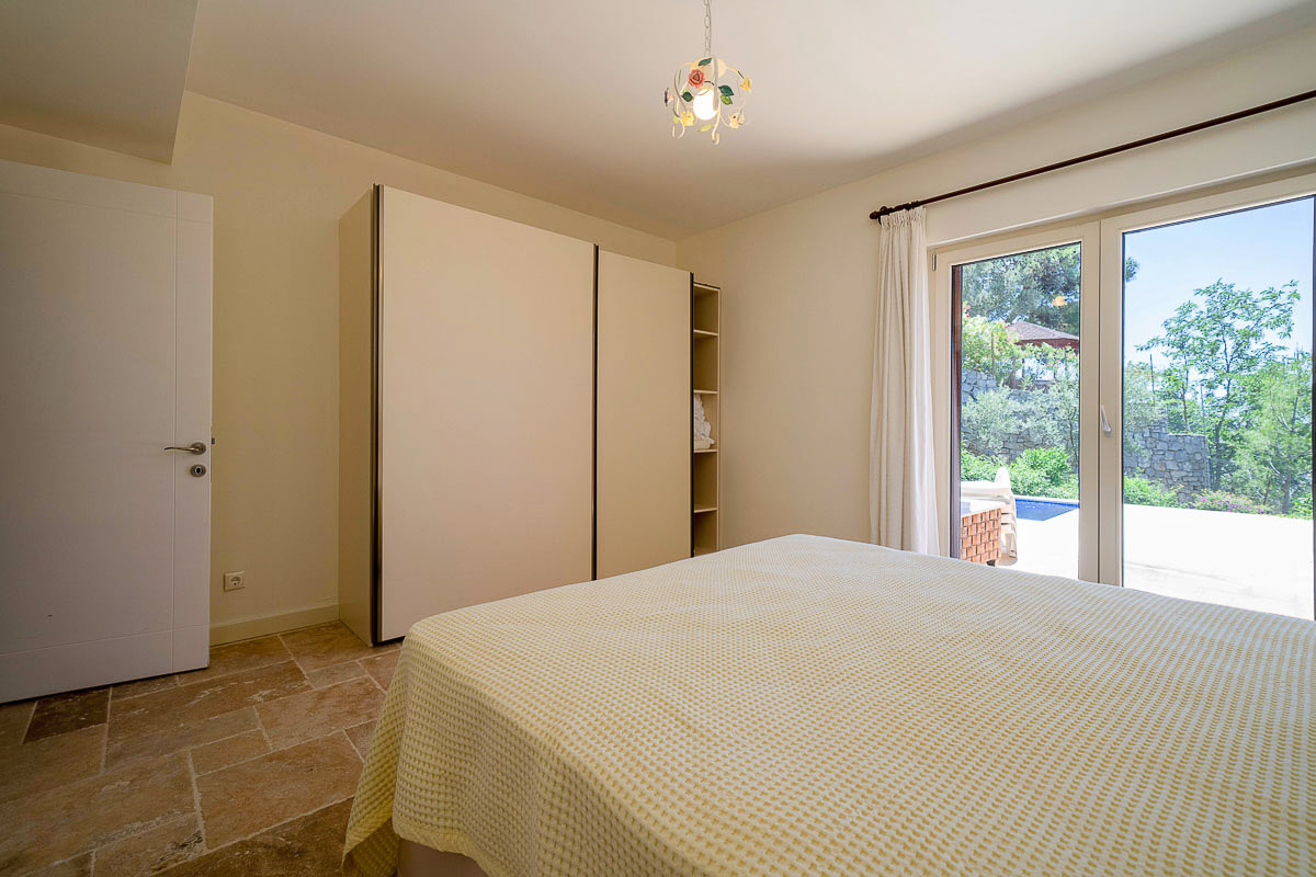 Turmaline Sitesi’nde Deniz Manzaralı Villa