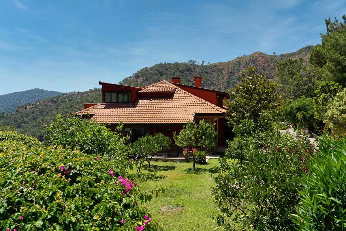 Turmaline Sitesi’nde Deniz Manzaralı Villa