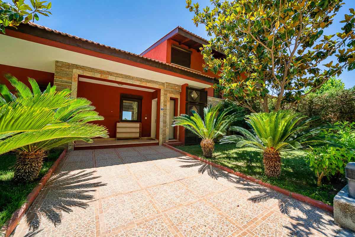 Turmaline Sitesi’nde Deniz Manzaralı Villa