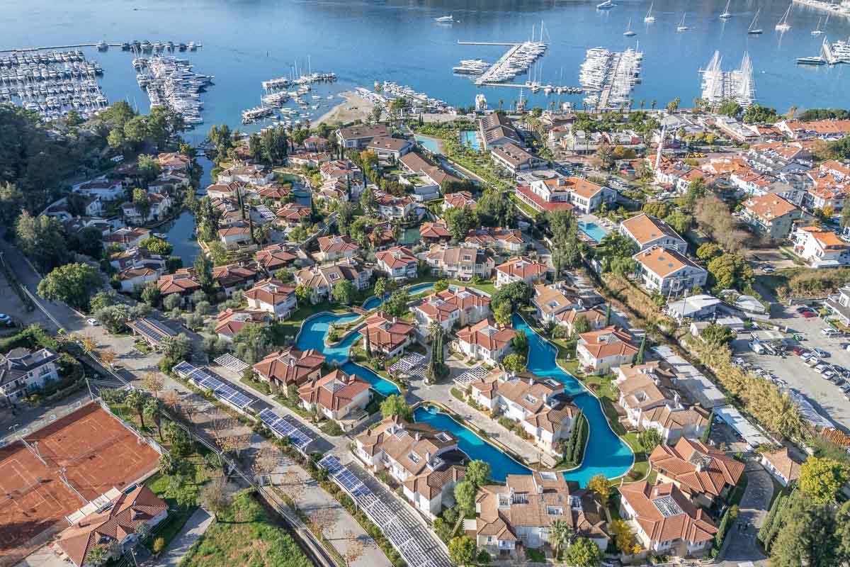 Portville’ de İkiz Villa