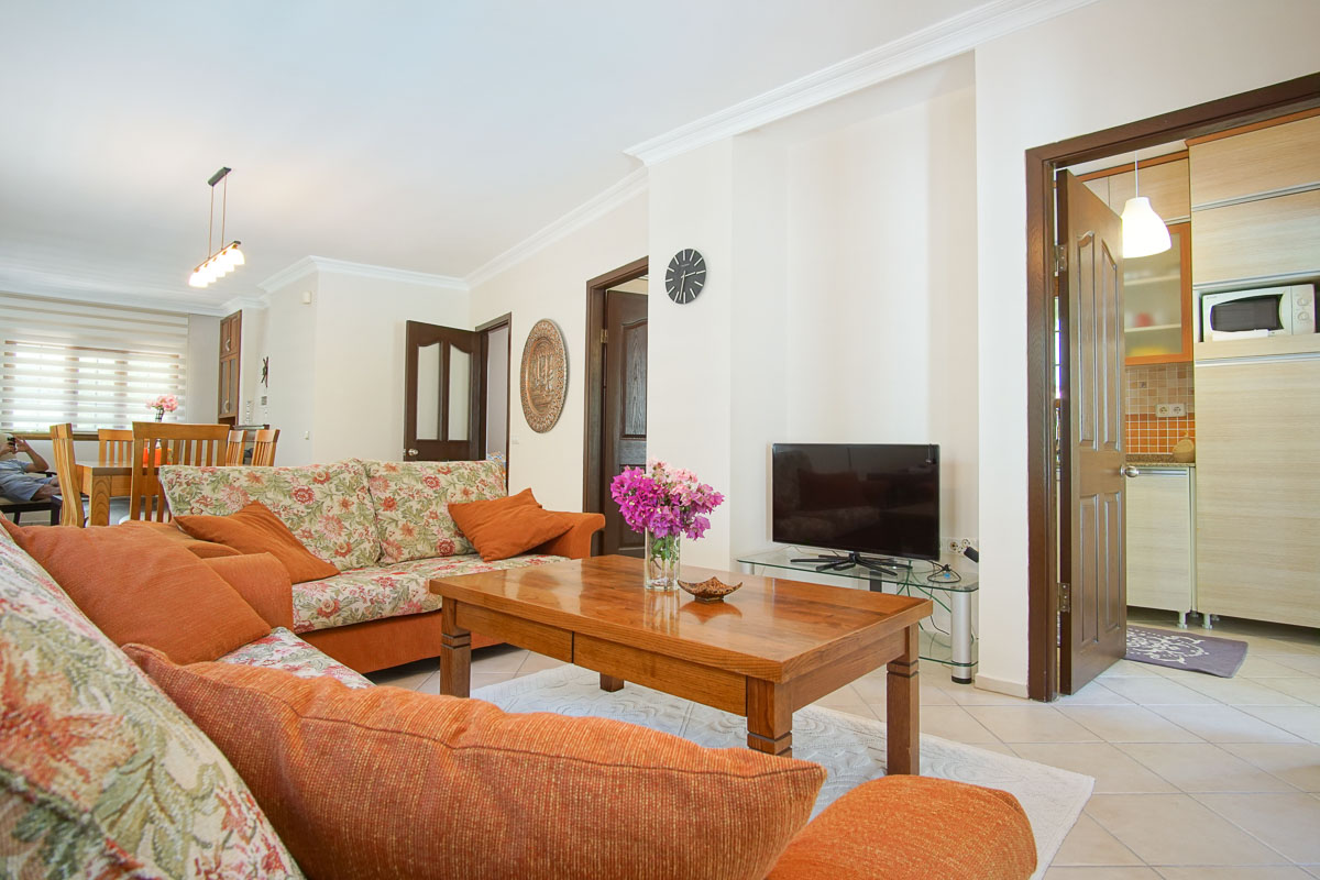 Çam Ormanları İçinde Satılık Villa