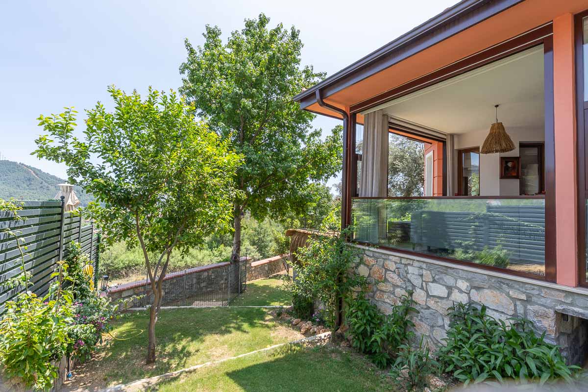 Kalimche’ de Yenilenmiş Villa