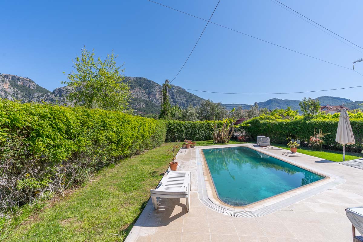 Göcek Merkezde İkiz Villa