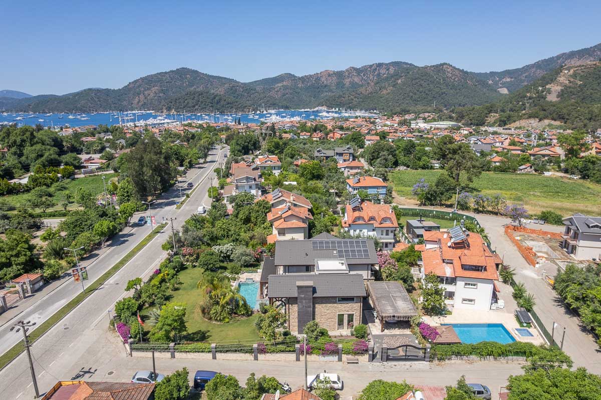 Göcek Merkezde Modern Villa