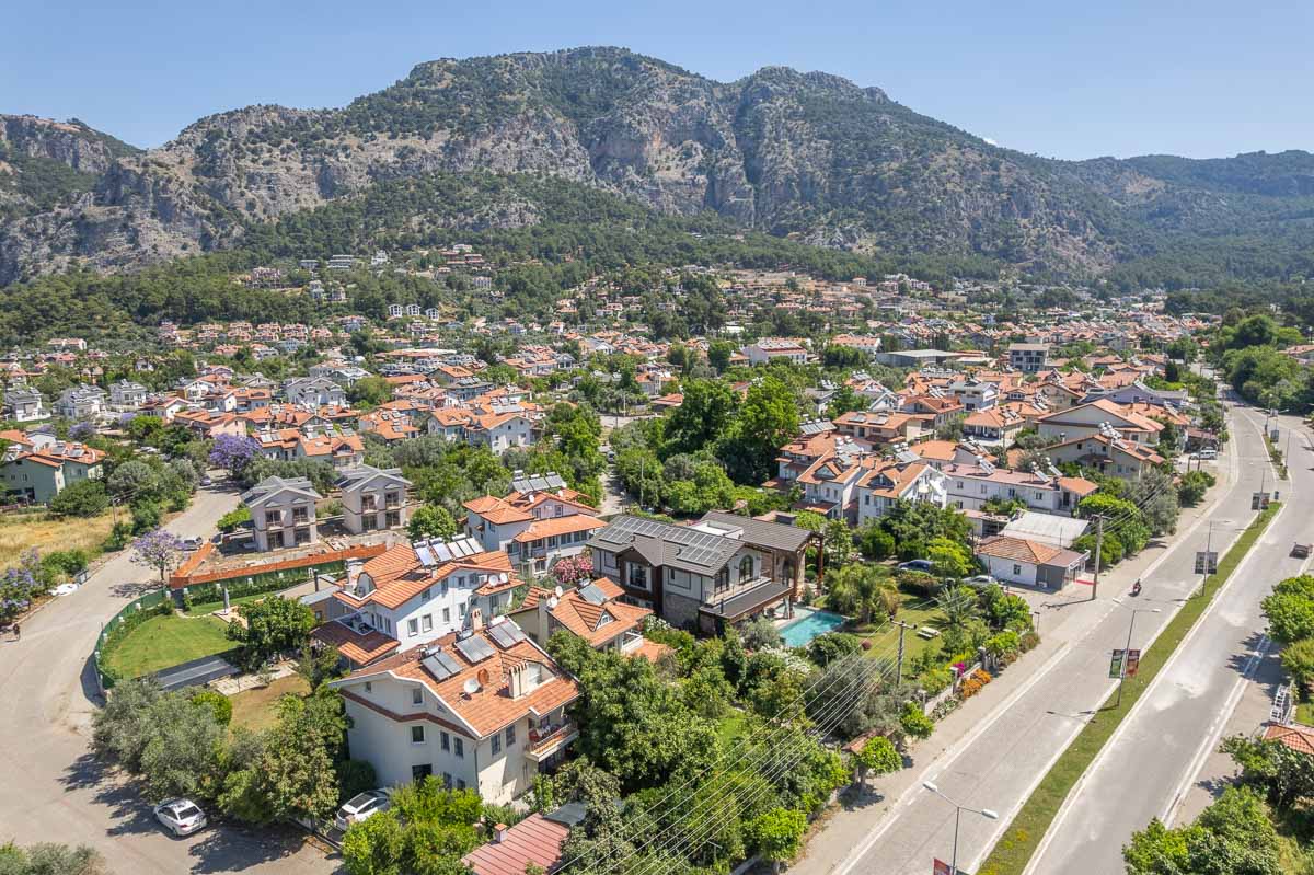 Göcek Merkezde Modern Villa