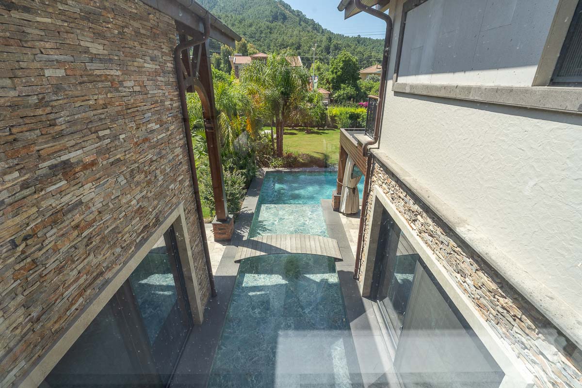 Göcek Merkezde Modern Villa