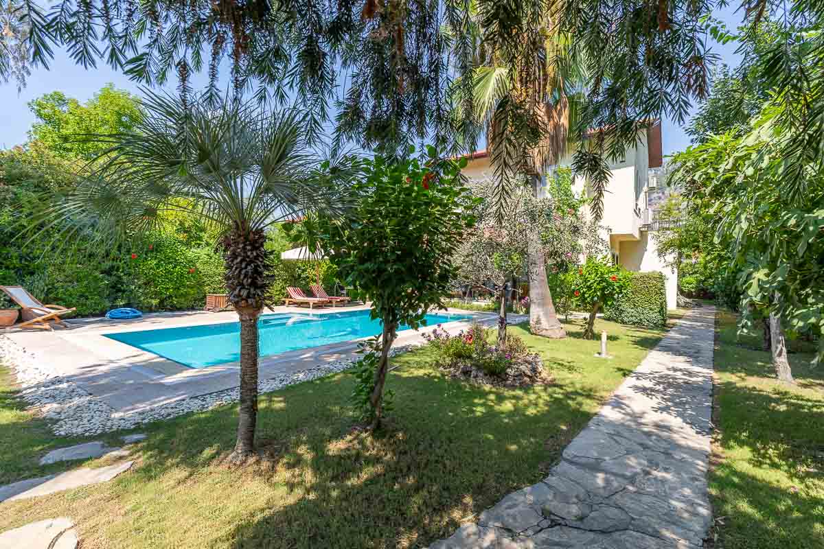 Göcek’te Bahçeli Müstakil Villa