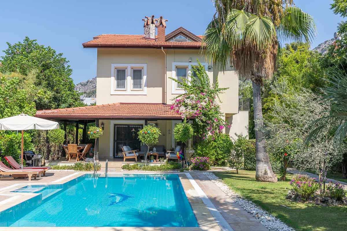 Göcek’te Bahçeli Müstakil Villa