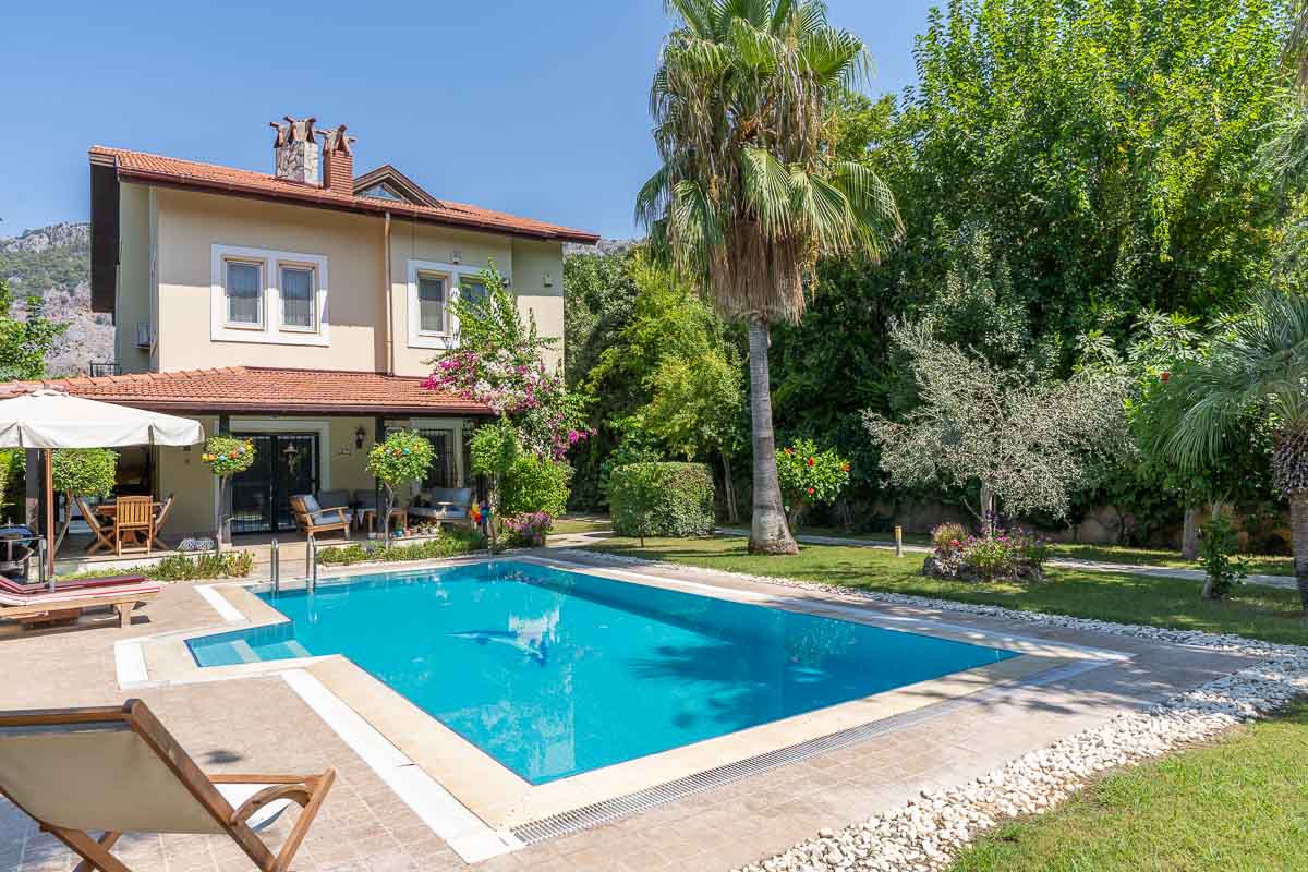Göcek’te Bahçeli Müstakil Villa