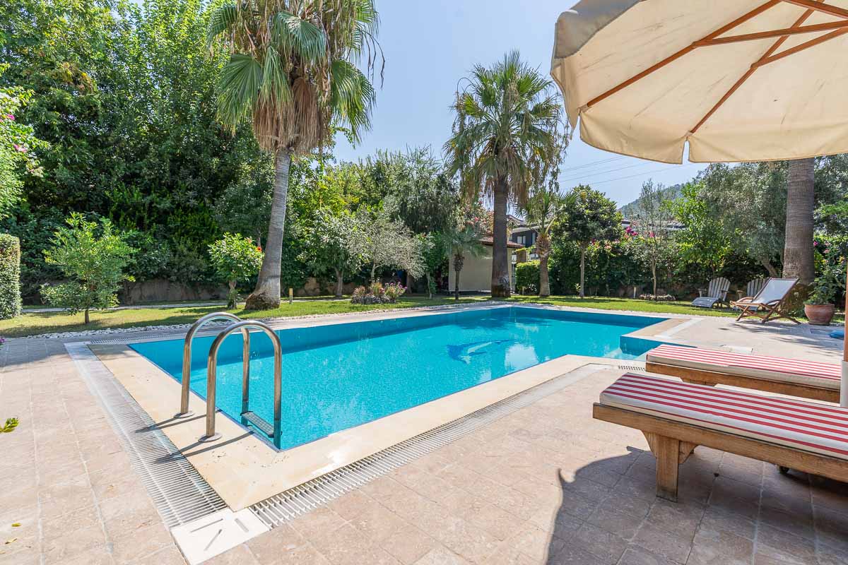 Göcek’te Bahçeli Müstakil Villa