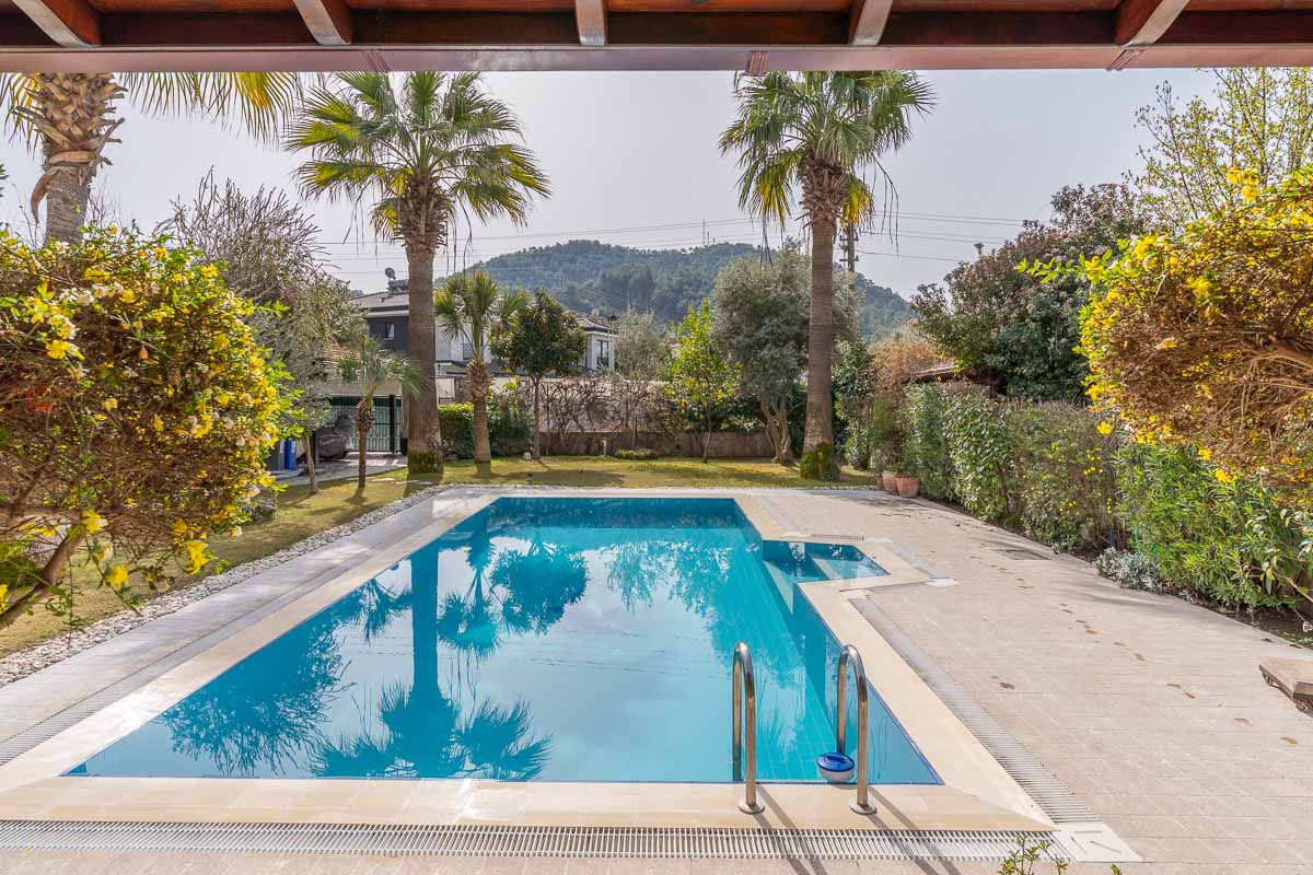 Göcek’te Bahçeli Özel Villa