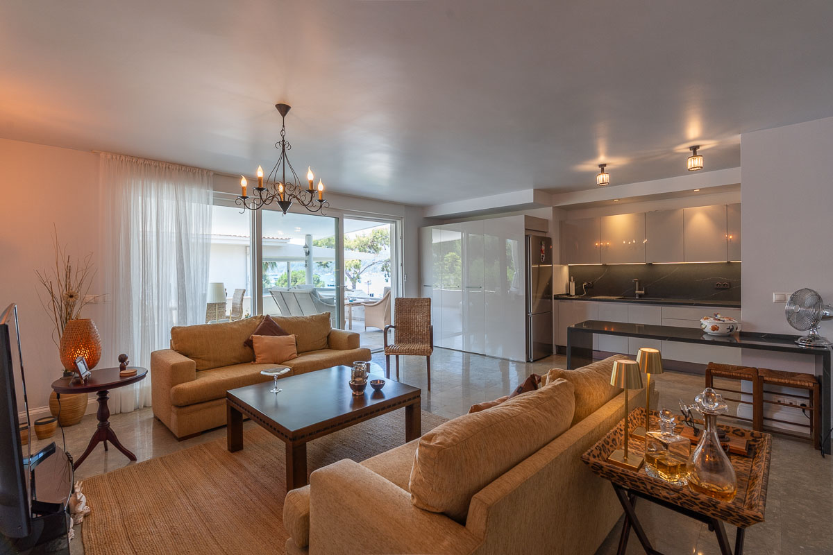 Safir Sitesi’nde Deniz Manzaralı Dubleks