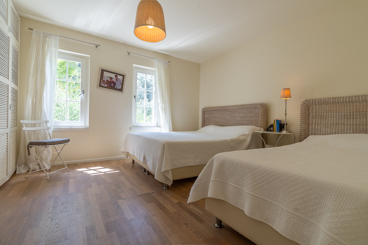 Göcek Portville Sitesinde En Ön Blokta İskeleli Deniz Manzaralı Satılık Villa