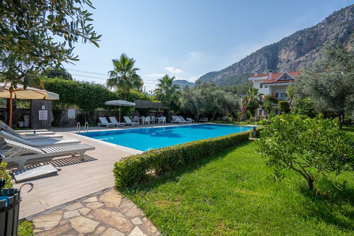Bellus Sitesi’nde Kiralık Çatı Dubleksi