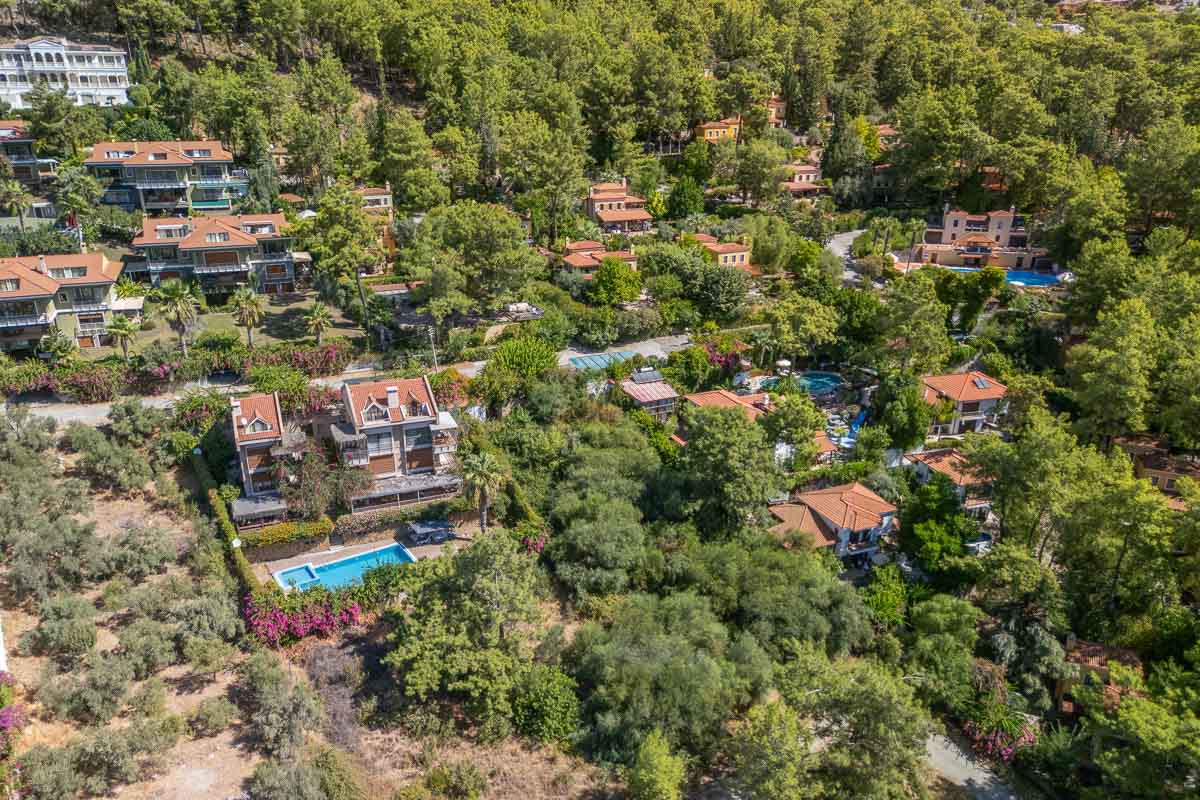 Göcek’te Panoramik Deniz Manzaralı Arsa