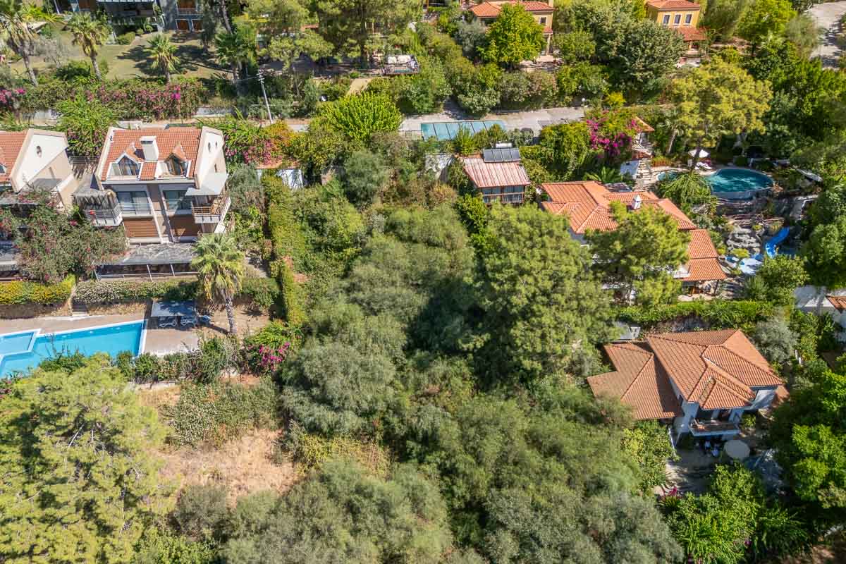 Göcek’te Panoramik Deniz Manzaralı Arsa