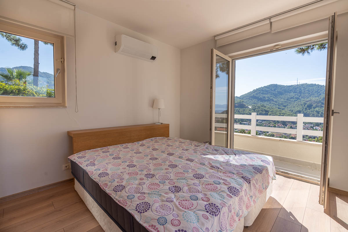 Göcek Hills’te Köşe Konumlu Villa