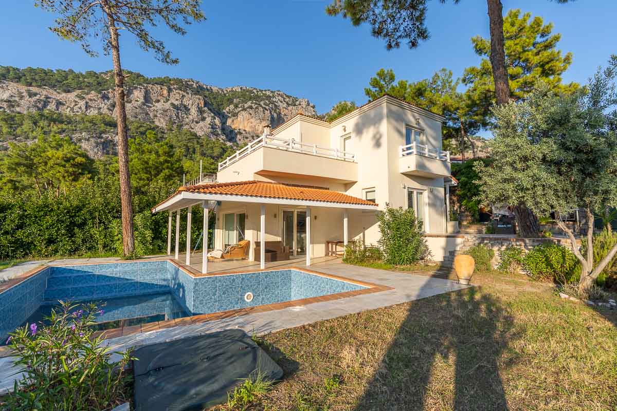 Göcek Hills’te Köşe Konumlu Villa