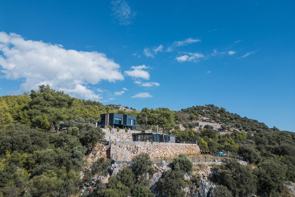 Dalaman’da Modern Deniz Manzaralı Villa