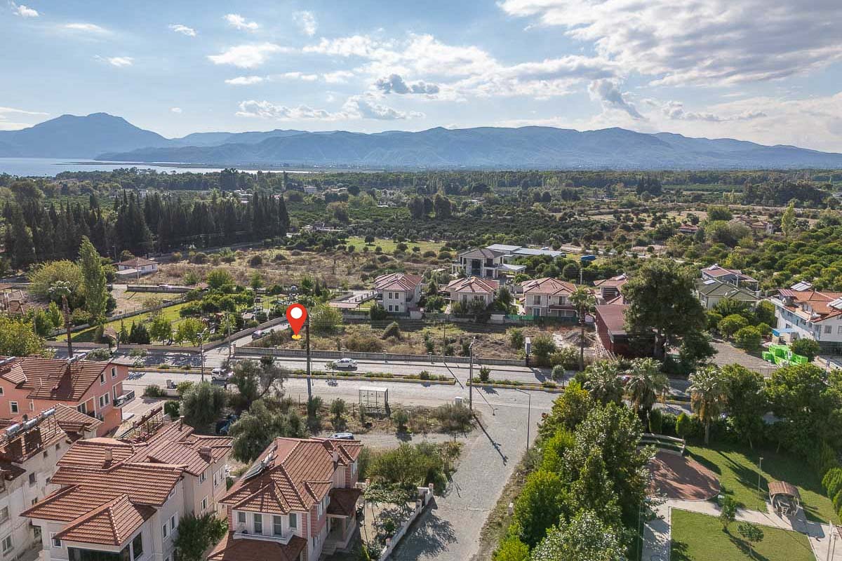 Köyceğiz’de Köşe Konum 500 m² Arsa