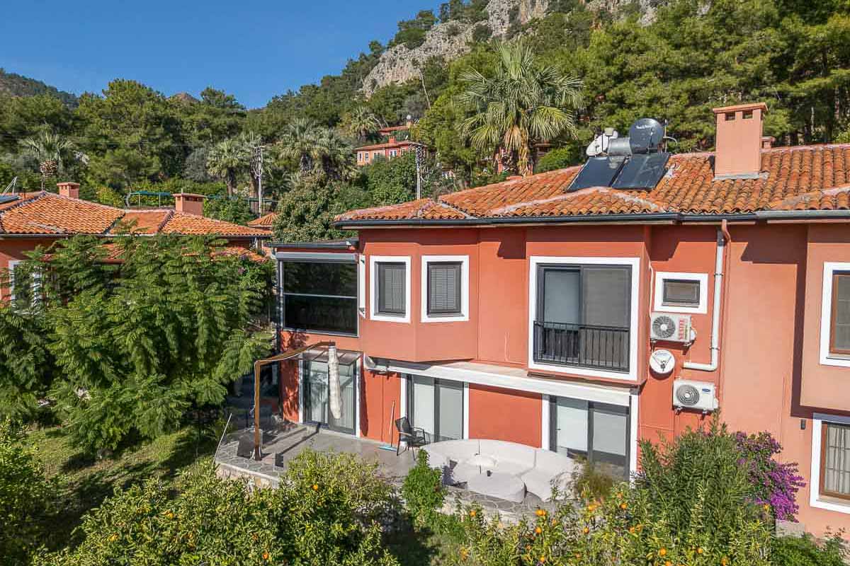 Kalimche’de Yenilenmiş 5 Odalı Villa