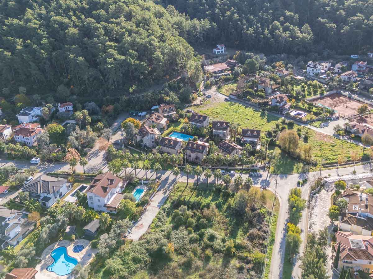 Aquamarine Sitesi Bahçeli Dubleks