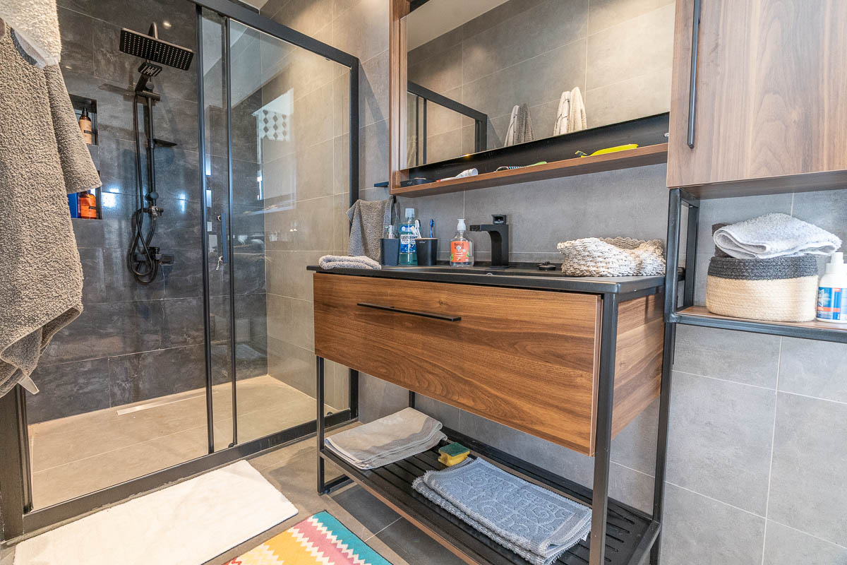 Kalimche’de Yenilenmiş 5 Odalı Villa