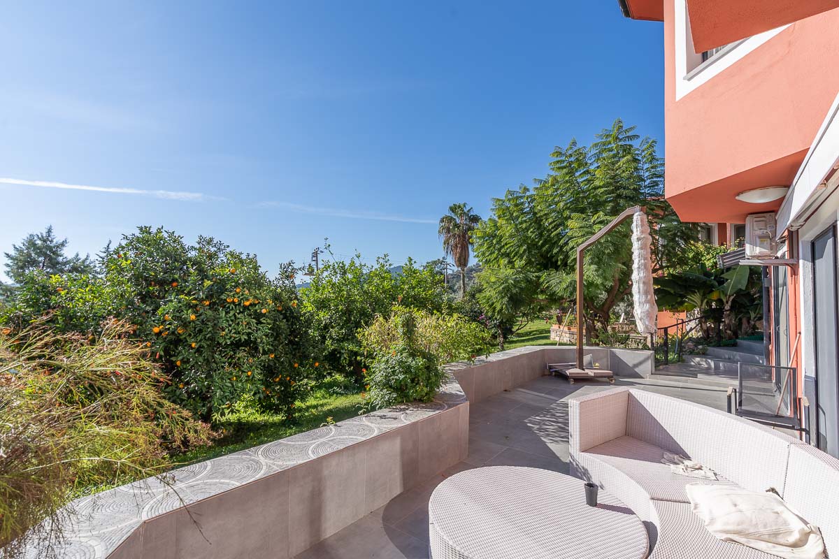 Kalimche’de Yenilenmiş 5 Odalı Villa