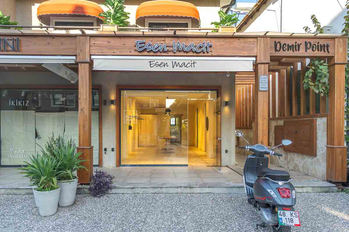 Göcek Çarşı Kiralık Dükkan