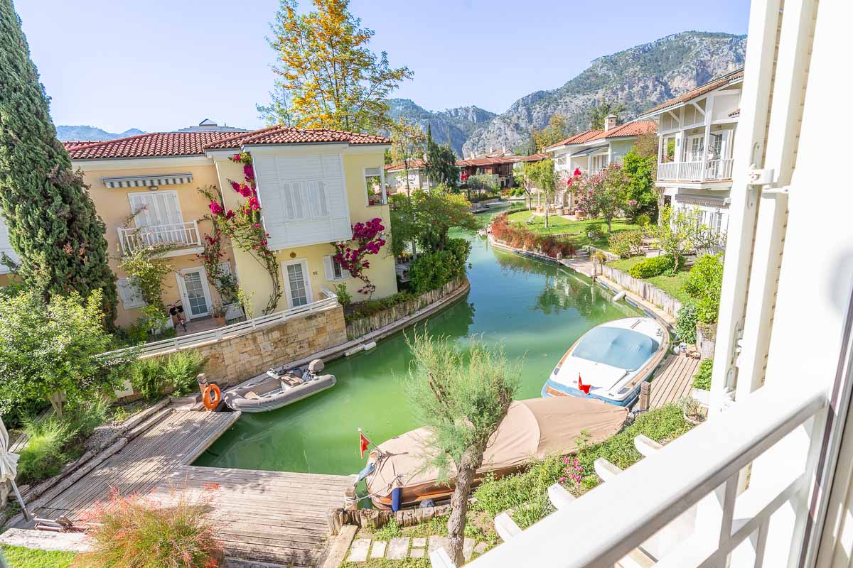 Göcek Portville’de İskeleli Ev