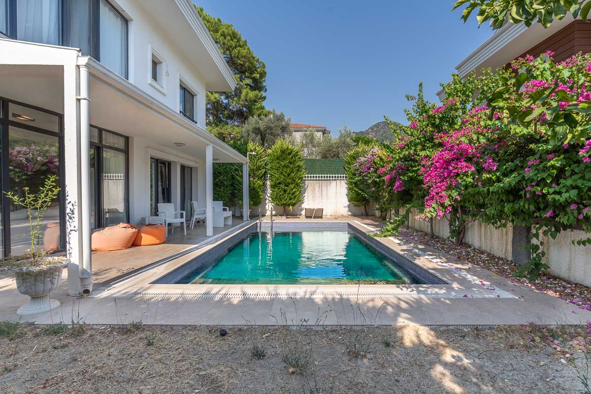 Göcek’te Eşyalı Eşyasız Villa