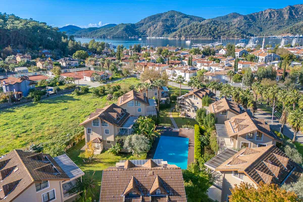 Göcek Merkezde Site İçinde Kiralık